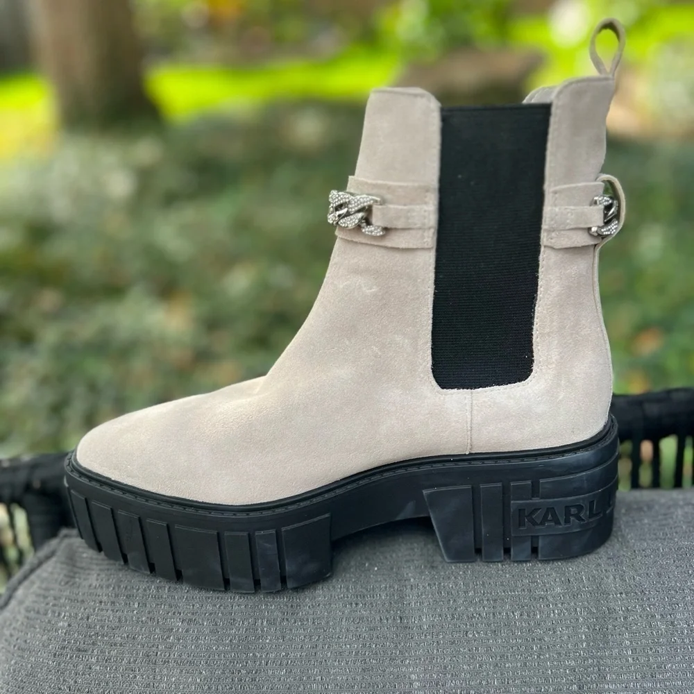 KARL LAGERFELD PARIS Riza Chain Platform Chelsea Boots